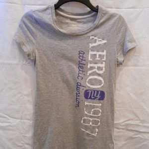 Gray Aeropostale Medium t-shirt
